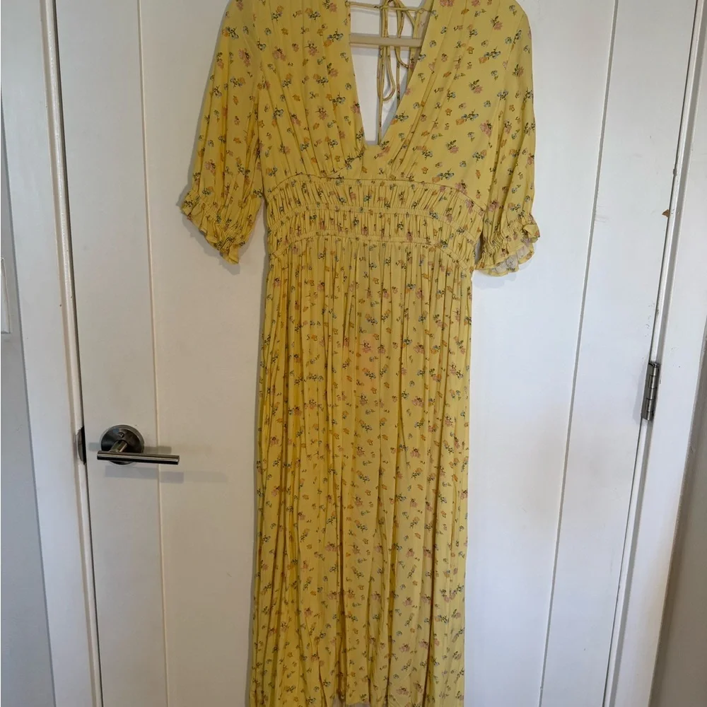 Spell Lemonade Midi Dress - Picture 5 of 6